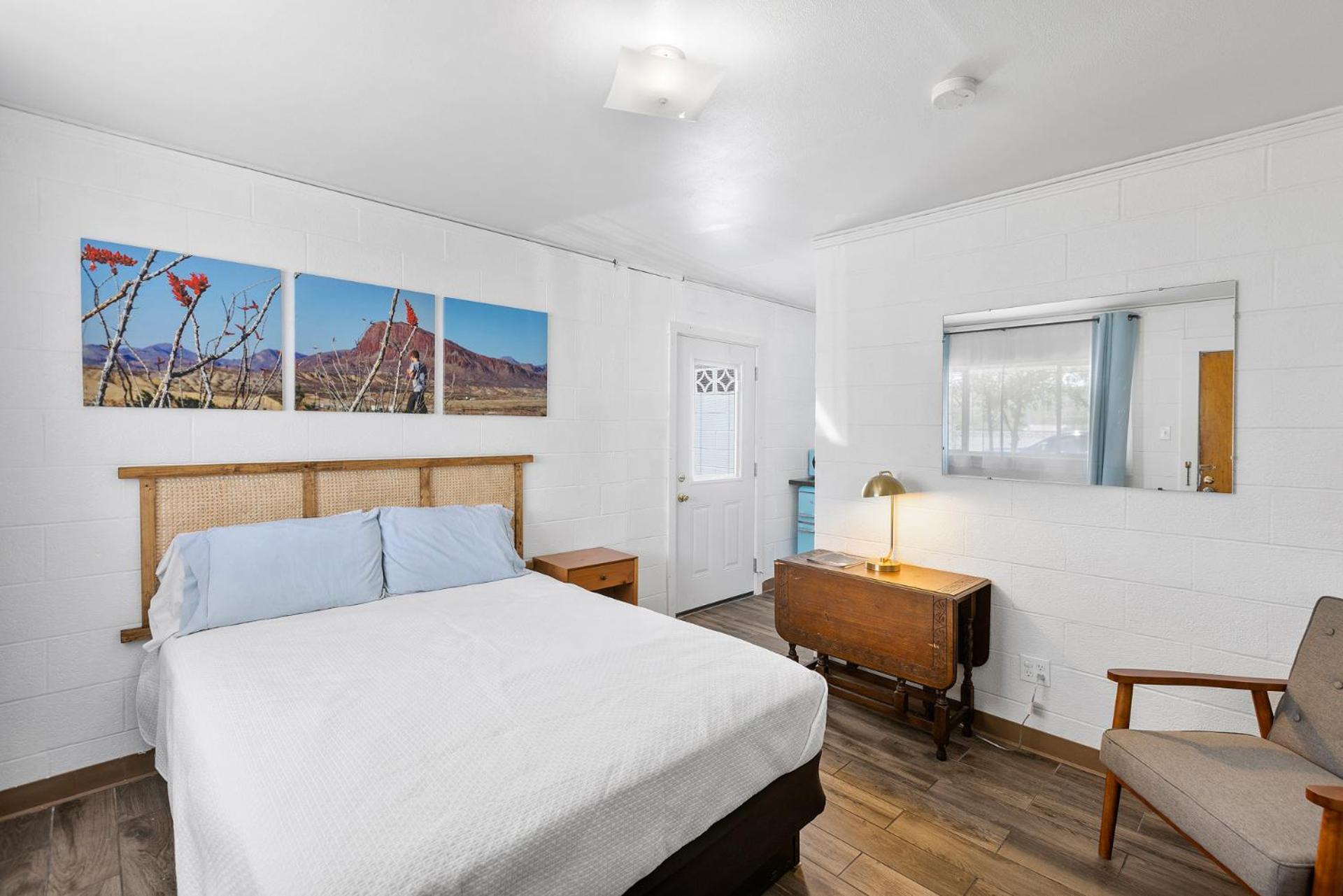 Desert Air Motel Sanderson Экстерьер фото